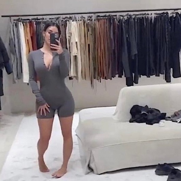 Skims Soft Lounge Button Up Henley Onesie Womens Plus Size 3X Heathered Grey LS - Picture 6 of 16